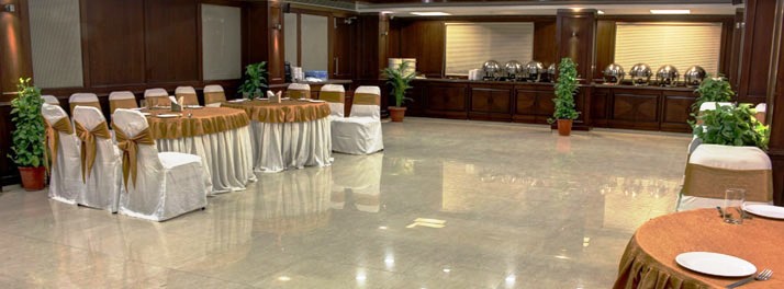 1534/Golden Gate Hotel - Indore 09.jpg